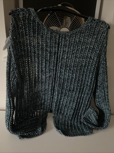 Knotted top - knotted,