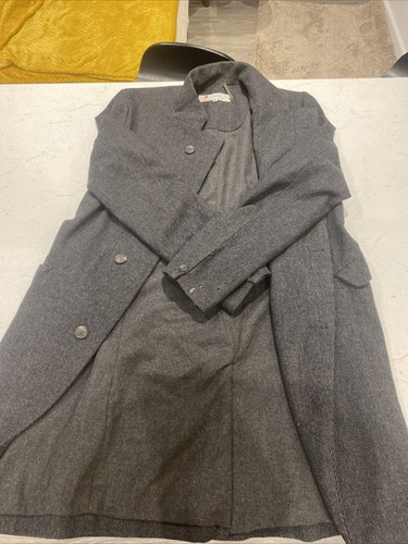 Label lab overcoat - label,